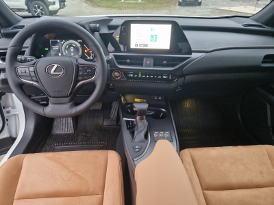 Lexus UX 250h Elegance Plus